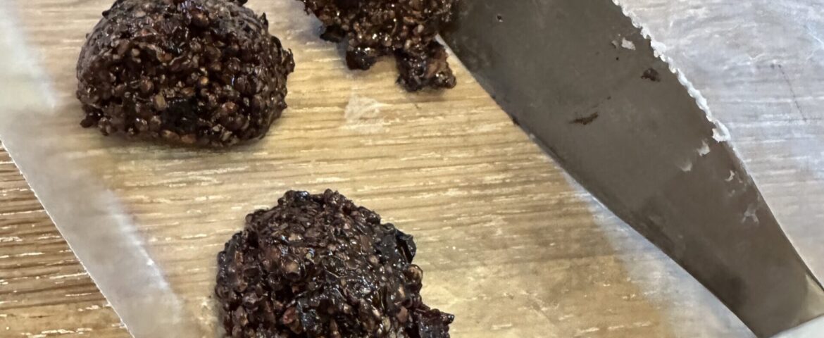 Recipe for Hemp Seed Chocolate Cherry Bomb Clusters